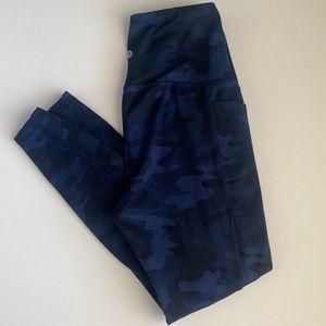 Danskin leggings. EUC. Side pockets!